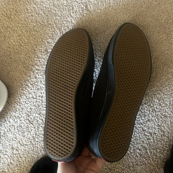 Vans - Picture 5 of 5